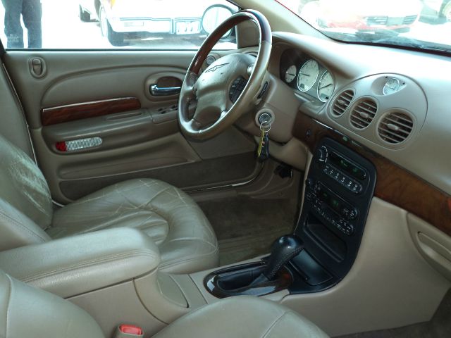 2002 Chrysler Concorde SLT 25