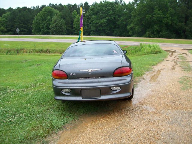 2003 Chrysler Concorde S Sedan Under FULL Factory Warranty