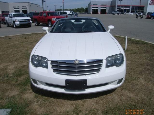 2005 Chrysler Crossfire SLT 25