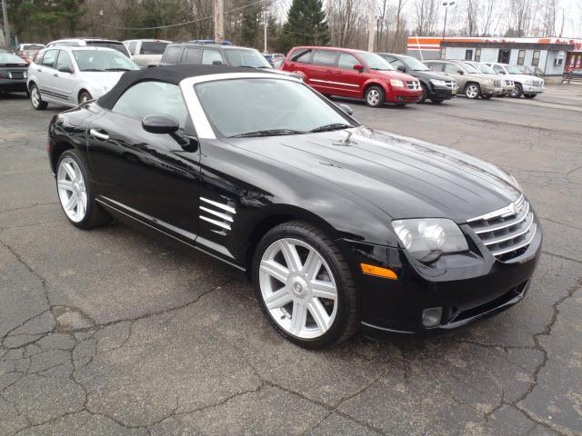 2005 Chrysler Crossfire SLT 25