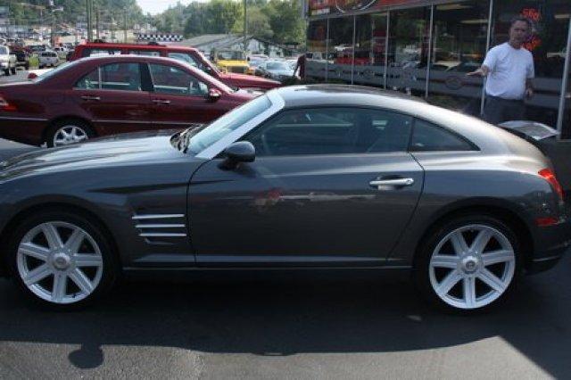 2005 Chrysler Crossfire SLT 25