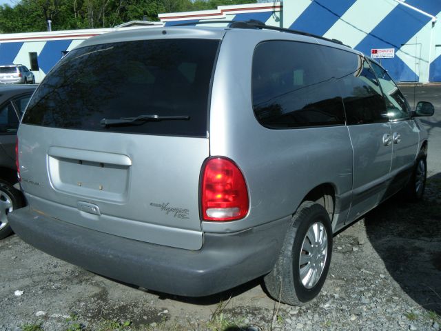 2000 Chrysler Grand Voyager SE