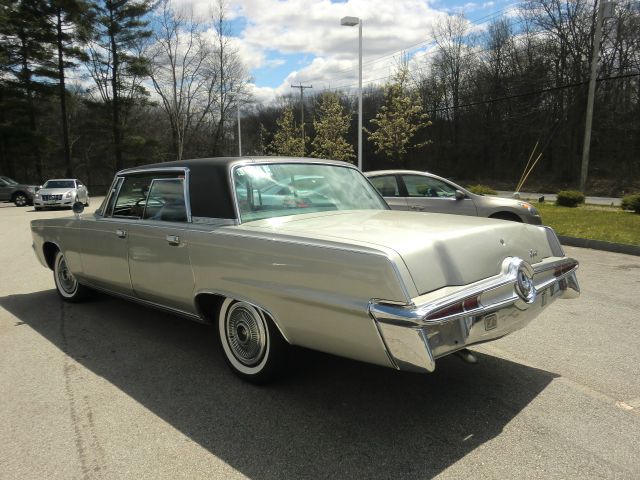 1966 Chrysler IMPERIAL Unknown