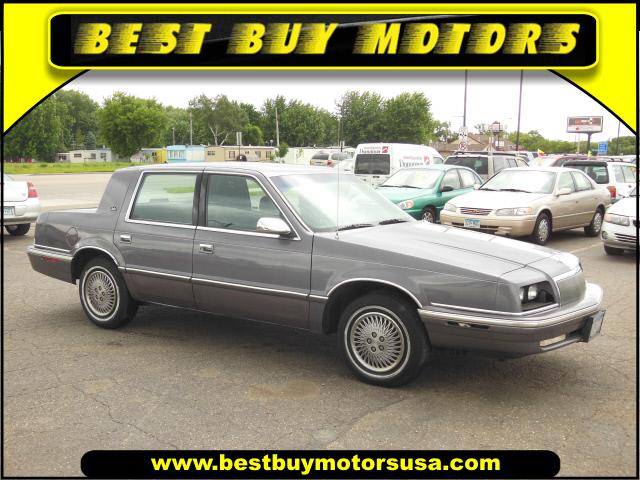 1993 Chrysler New Yorker Sienna