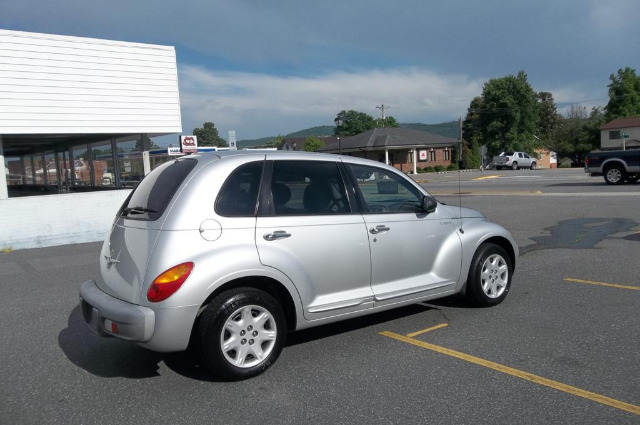 2001 Chrysler PT Cruiser Base