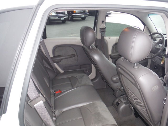 2001 Chrysler PT Cruiser Base