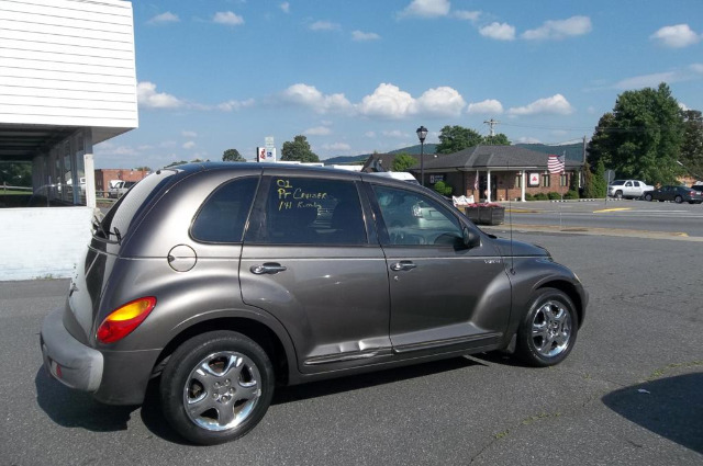 2001 Chrysler PT Cruiser Base