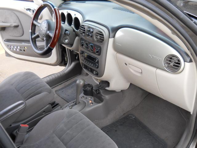 2002 Chrysler PT Cruiser Unknown