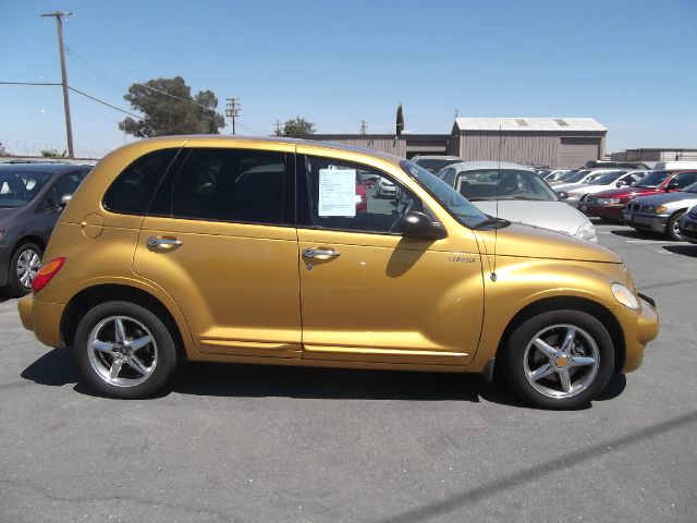 2002 Chrysler PT Cruiser 2007 Ford ZX5 S