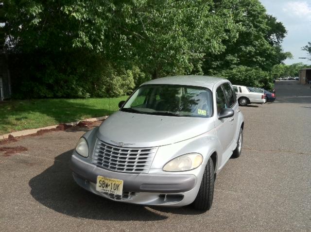 2002 Chrysler PT Cruiser 4dr Sedan DLX Auto