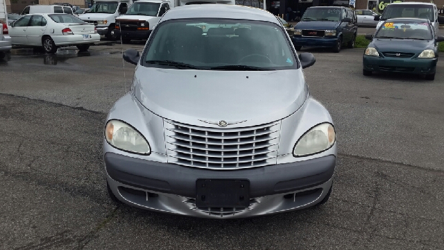 2003 Chrysler PT Cruiser Base