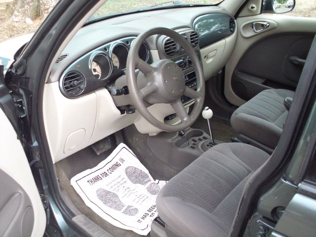 2003 Chrysler PT Cruiser Base