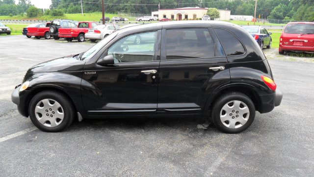 2003 Chrysler PT Cruiser Base