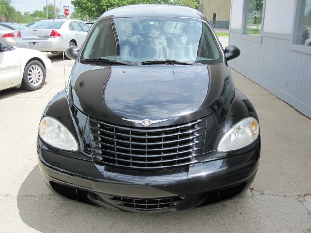 2004 Chrysler PT Cruiser Base