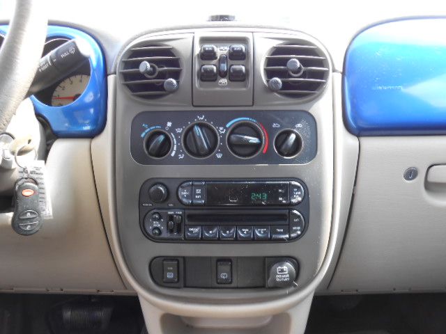 2004 Chrysler PT Cruiser CX W/comfortconvience