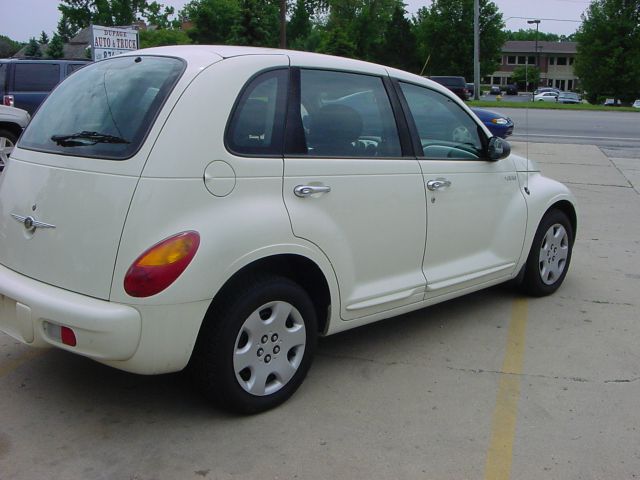 2004 Chrysler PT Cruiser Base