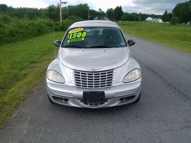 2004 Chrysler PT Cruiser Base