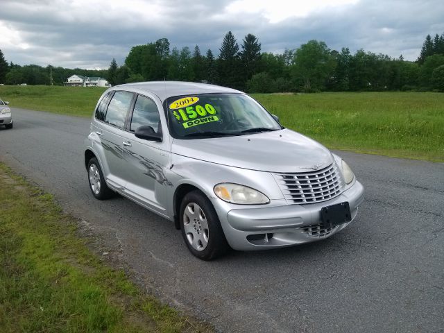 2004 Chrysler PT Cruiser Base