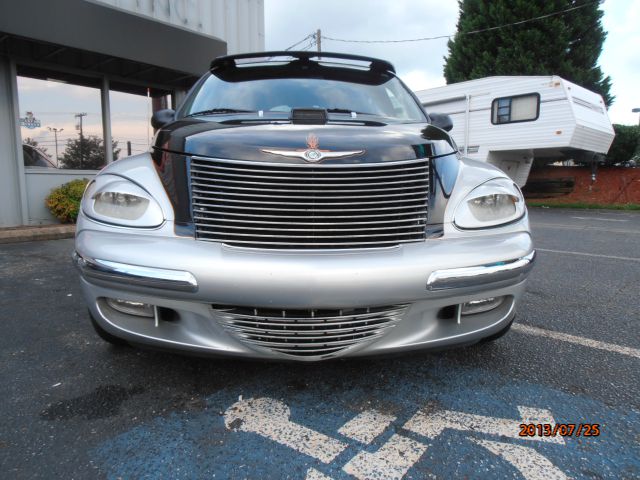 2004 Chrysler PT Cruiser CX W/comfortconvience