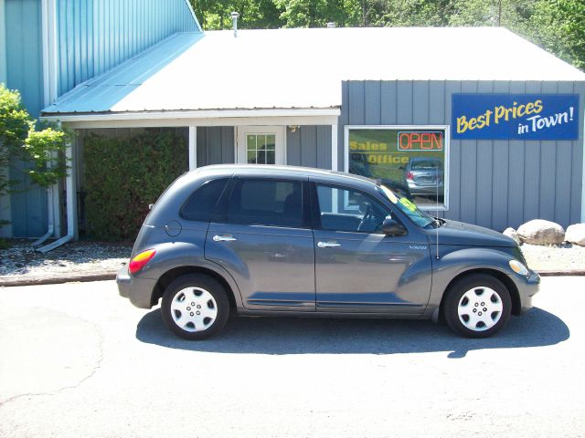 2004 Chrysler PT Cruiser Base