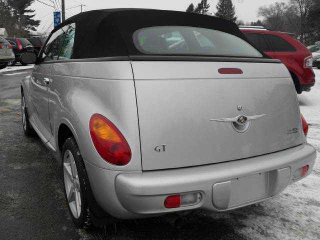 2005 Chrysler PT Cruiser 335i Sport Convertible