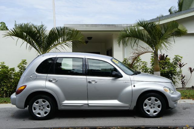 2005 Chrysler PT Cruiser CX W/comfortconvience