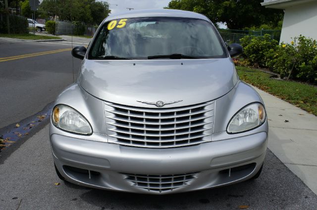 2005 Chrysler PT Cruiser CX W/comfortconvience