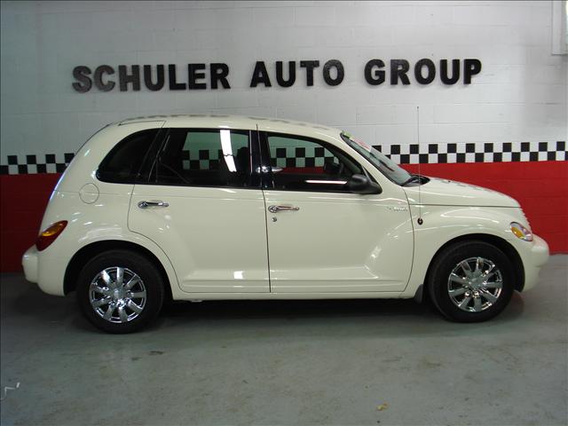 2005 Chrysler PT Cruiser Unknown