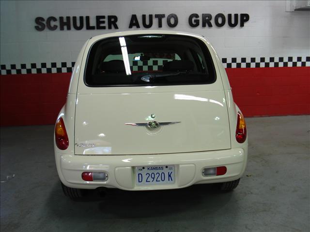 2005 Chrysler PT Cruiser Unknown