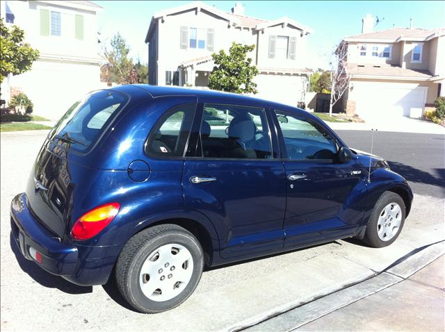 2005 Chrysler PT Cruiser Unknown