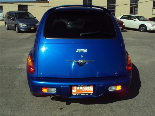 2005 Chrysler PT Cruiser Unknown