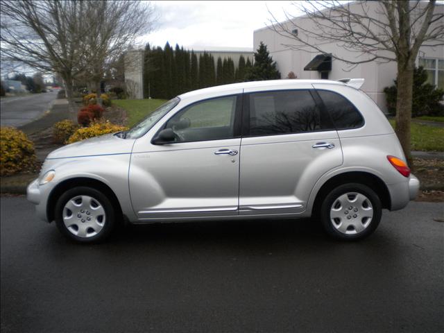 2005 Chrysler PT Cruiser Base