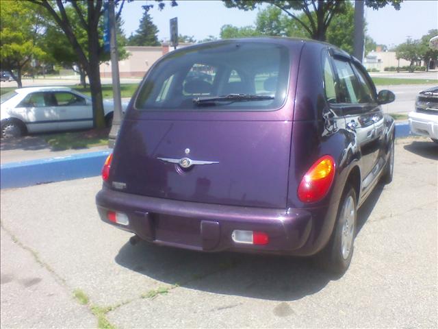 2005 Chrysler PT Cruiser Base