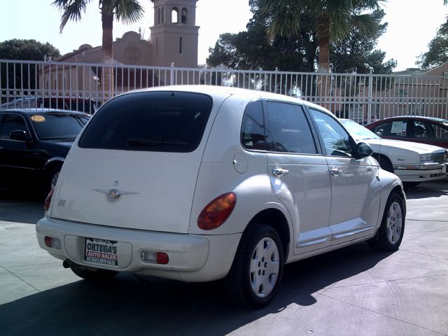 2005 Chrysler PT Cruiser CX W/comfortconvience