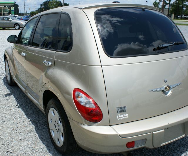 2006 Chrysler PT Cruiser CX W/comfortconvience