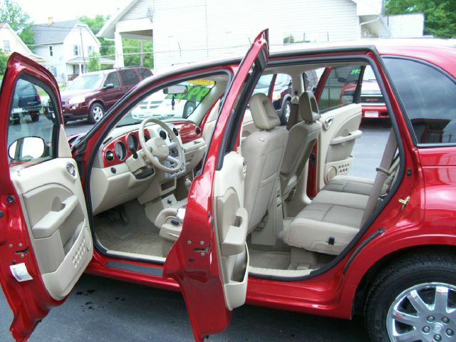 2006 Chrysler PT Cruiser CX W/comfortconvience