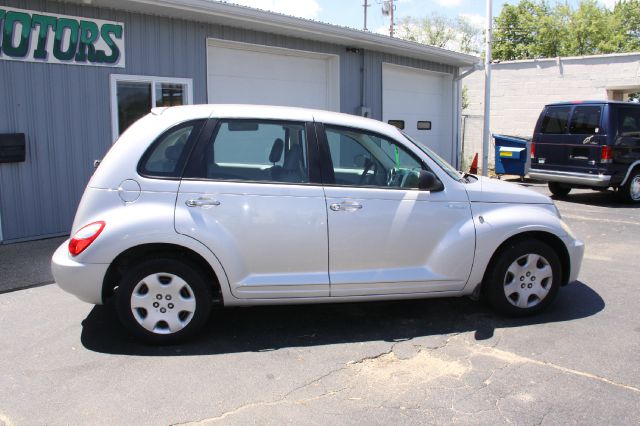 2006 Chrysler PT Cruiser Base