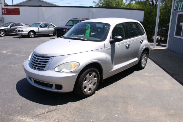 2006 Chrysler PT Cruiser Base