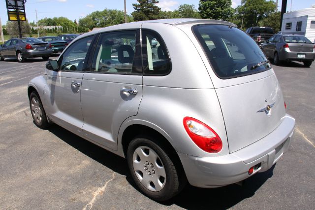 2006 Chrysler PT Cruiser Base