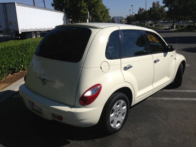 2006 Chrysler PT Cruiser Base