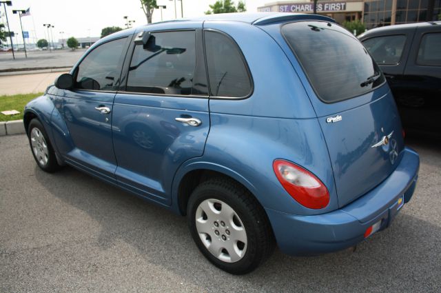 2006 Chrysler PT Cruiser Base