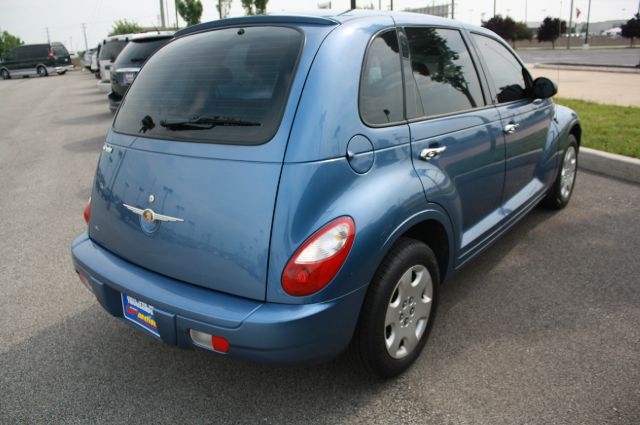 2006 Chrysler PT Cruiser Base