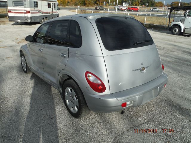 2006 Chrysler PT Cruiser Base