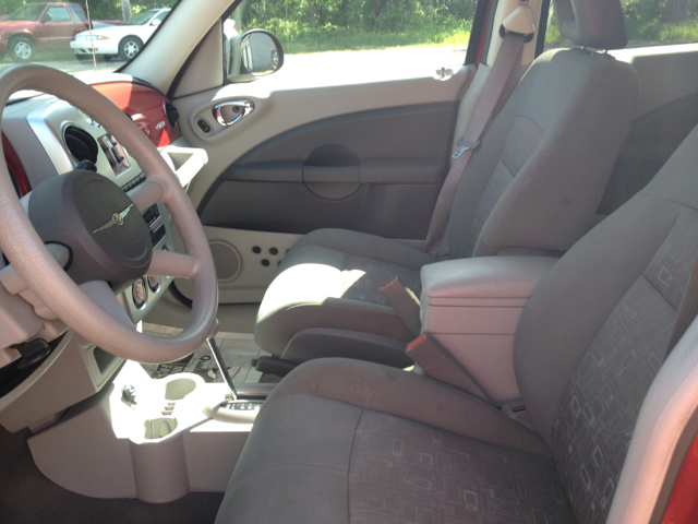 2006 Chrysler PT Cruiser CX W/comfortconvience