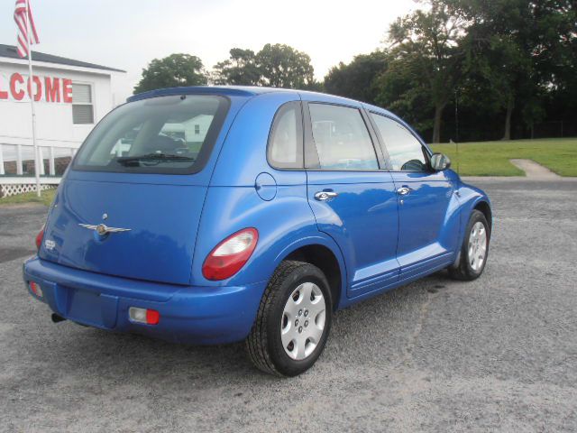 2006 Chrysler PT Cruiser Base