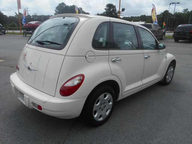 2006 Chrysler PT Cruiser Base