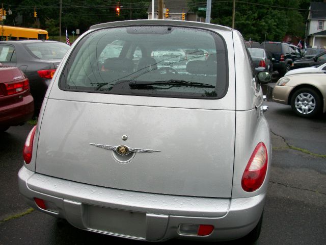 2006 Chrysler PT Cruiser Base