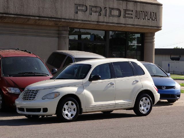 2006 Chrysler PT Cruiser CX W/comfortconvience