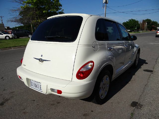 2006 Chrysler PT Cruiser CX W/comfortconvience