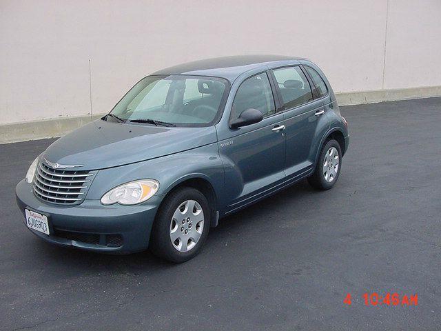 2006 Chrysler PT Cruiser Base